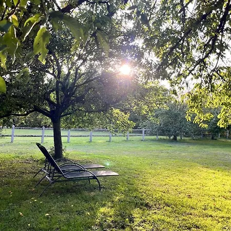 La Vieille Bouverie Bed & Breakfast 4*